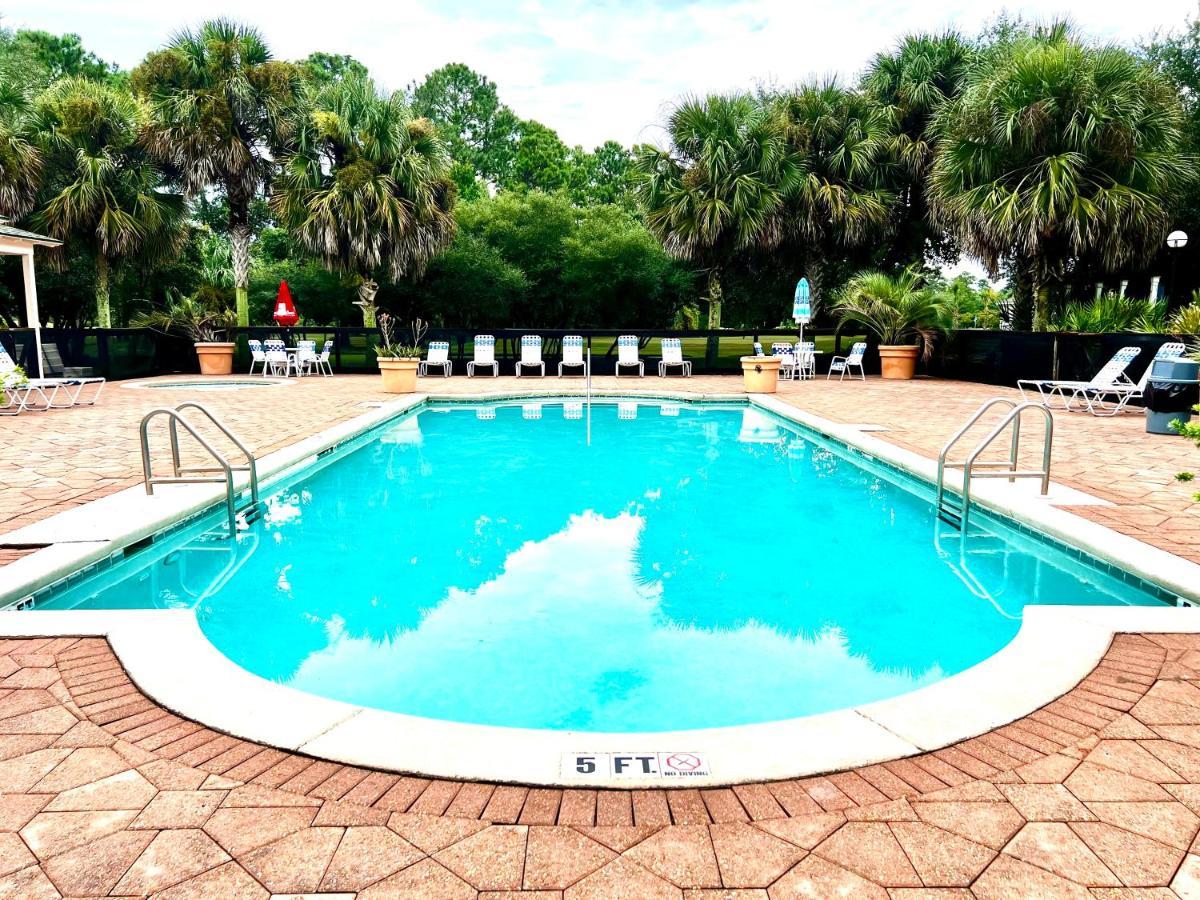Apartment Caddyshack Big Blackjack Landing